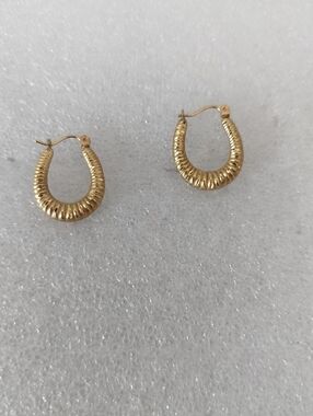14k Yellow Gold Classic Hoop Earrings  Women’s In
